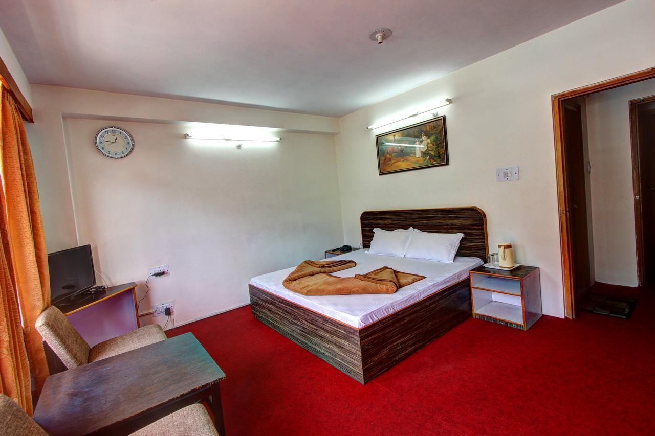 Hotel Monarch Residency Манали Экстерьер фото