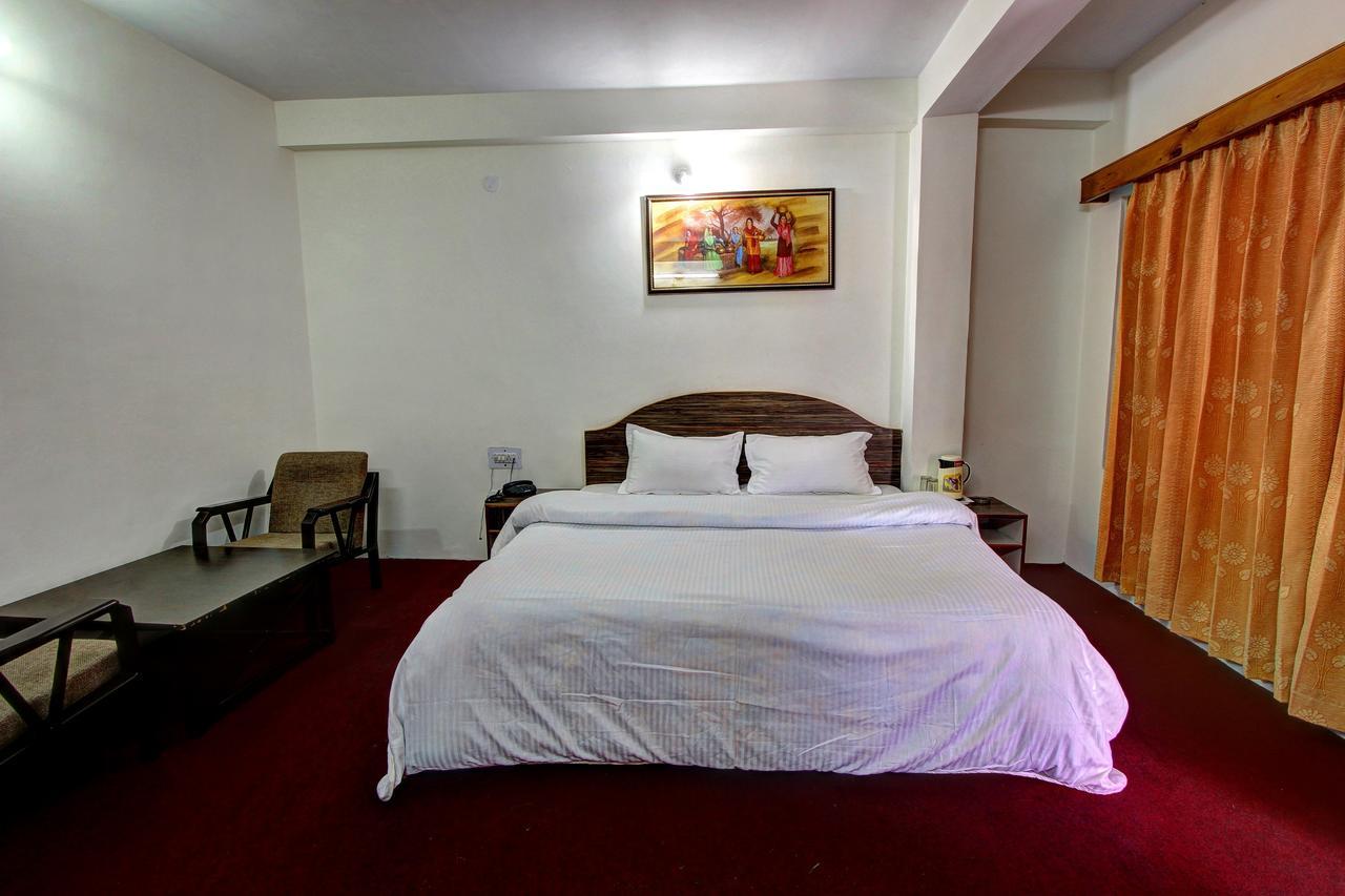 Hotel Monarch Residency Манали Экстерьер фото