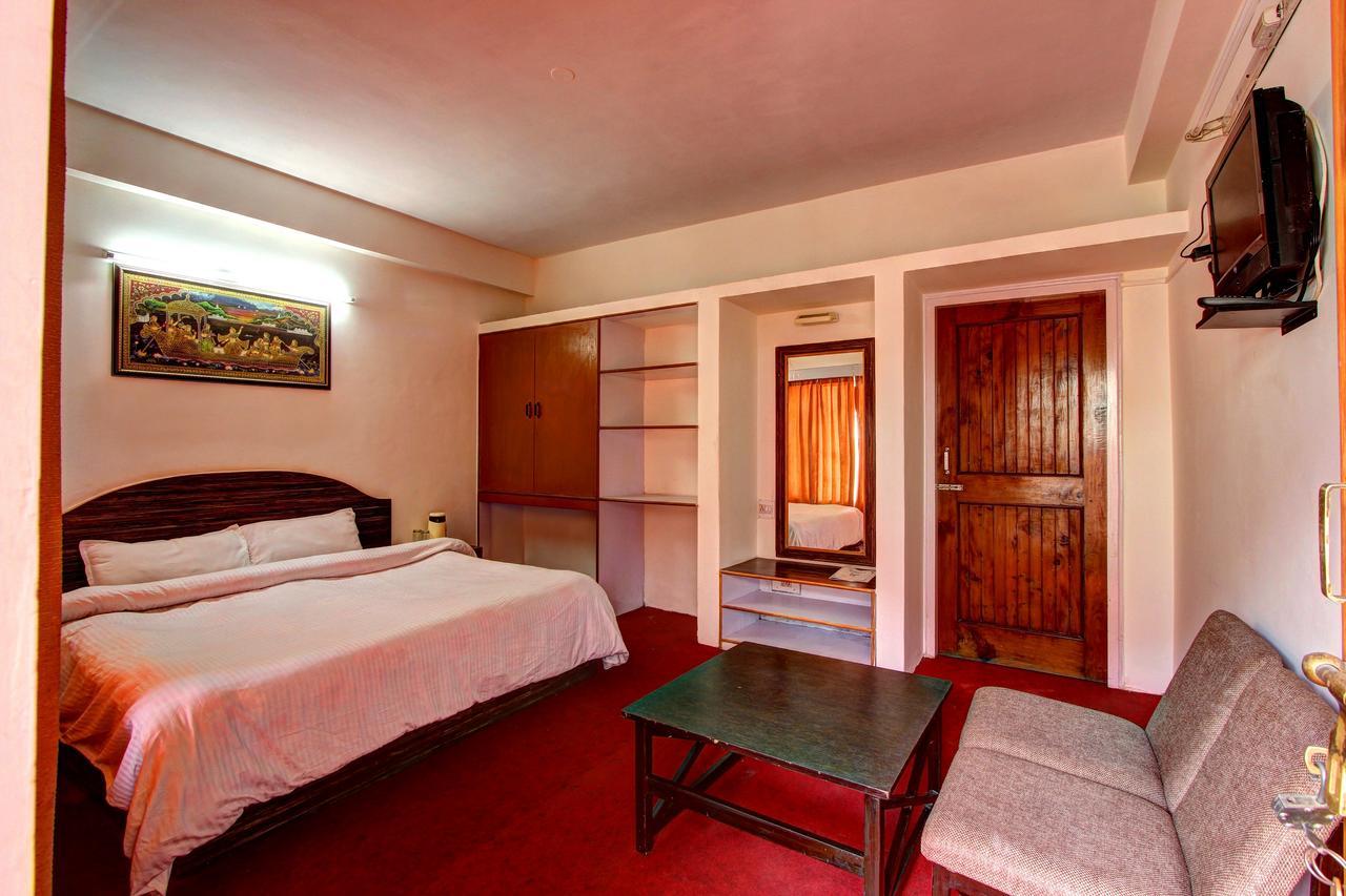 Hotel Monarch Residency Манали Экстерьер фото