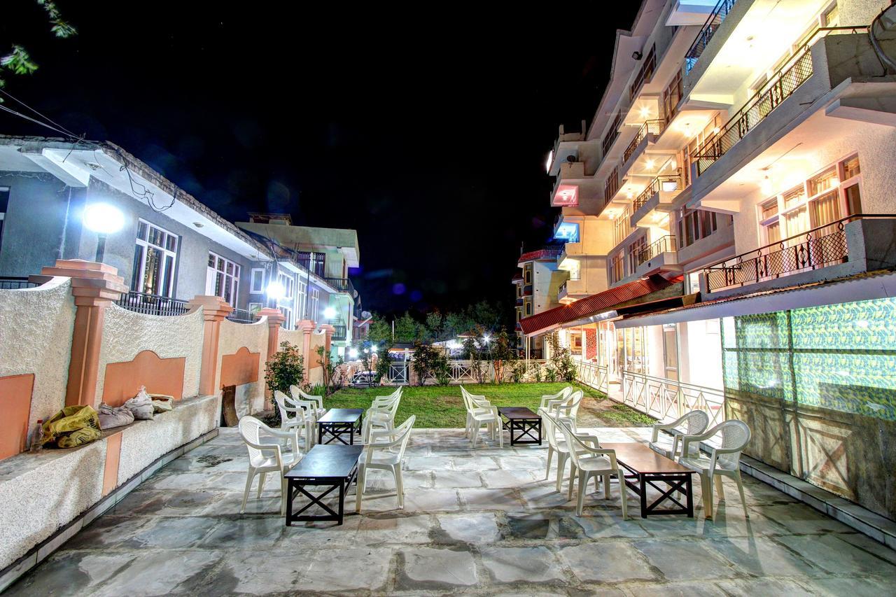 Hotel Monarch Residency Манали Экстерьер фото